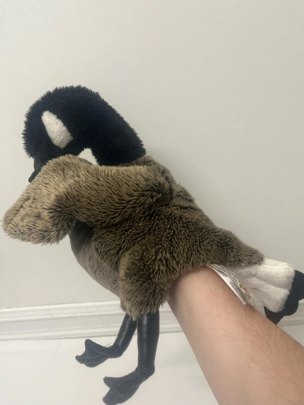 Plush puppet Canada Goose Stuffed Animal - plush toy stuffie EUC - Picture 9 of 9